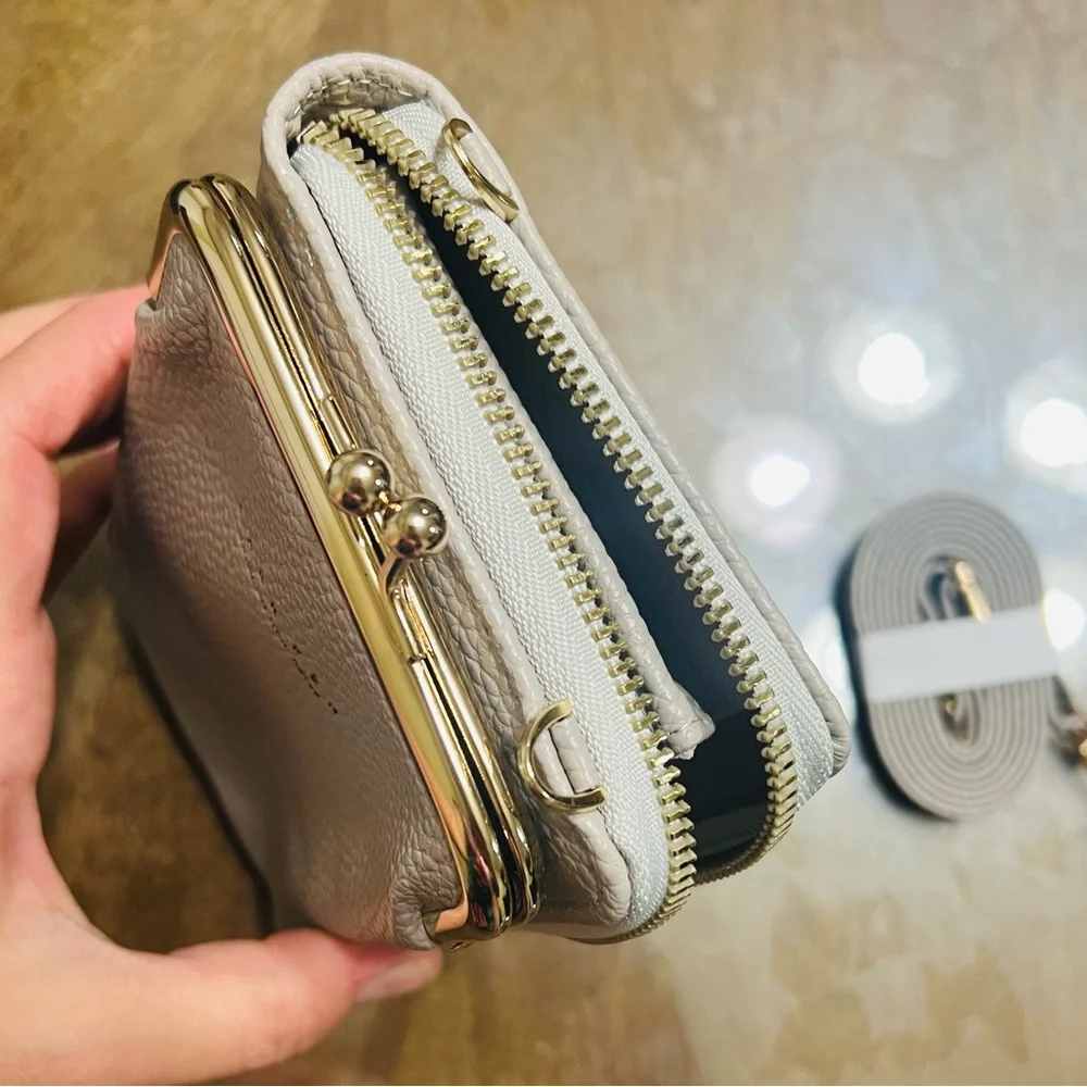 New with out tags tan Leather Crossbody Bag - Picture 2 of 7